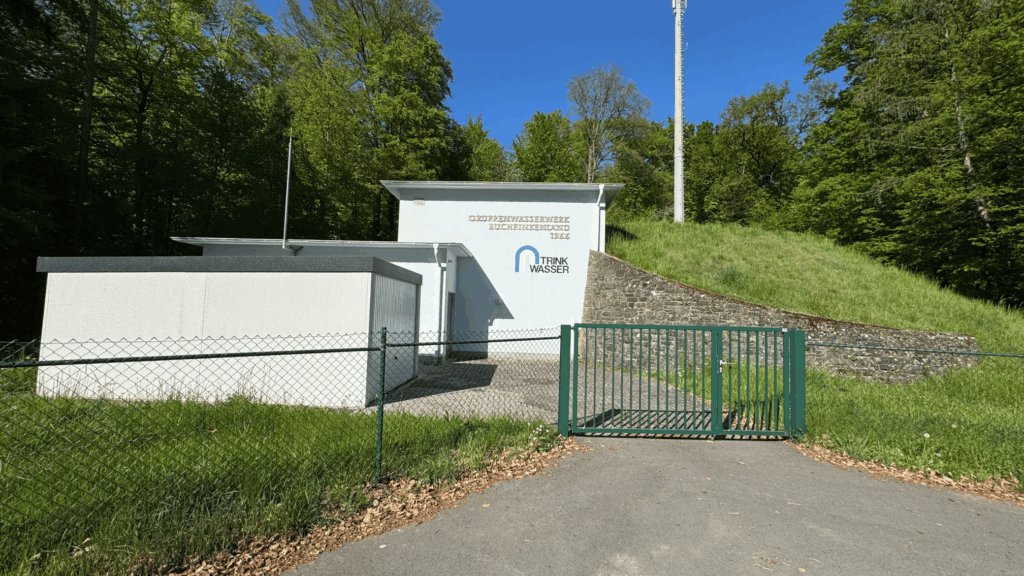 Trinkwasserwerk Buchfinkenland – Station entlang des B2